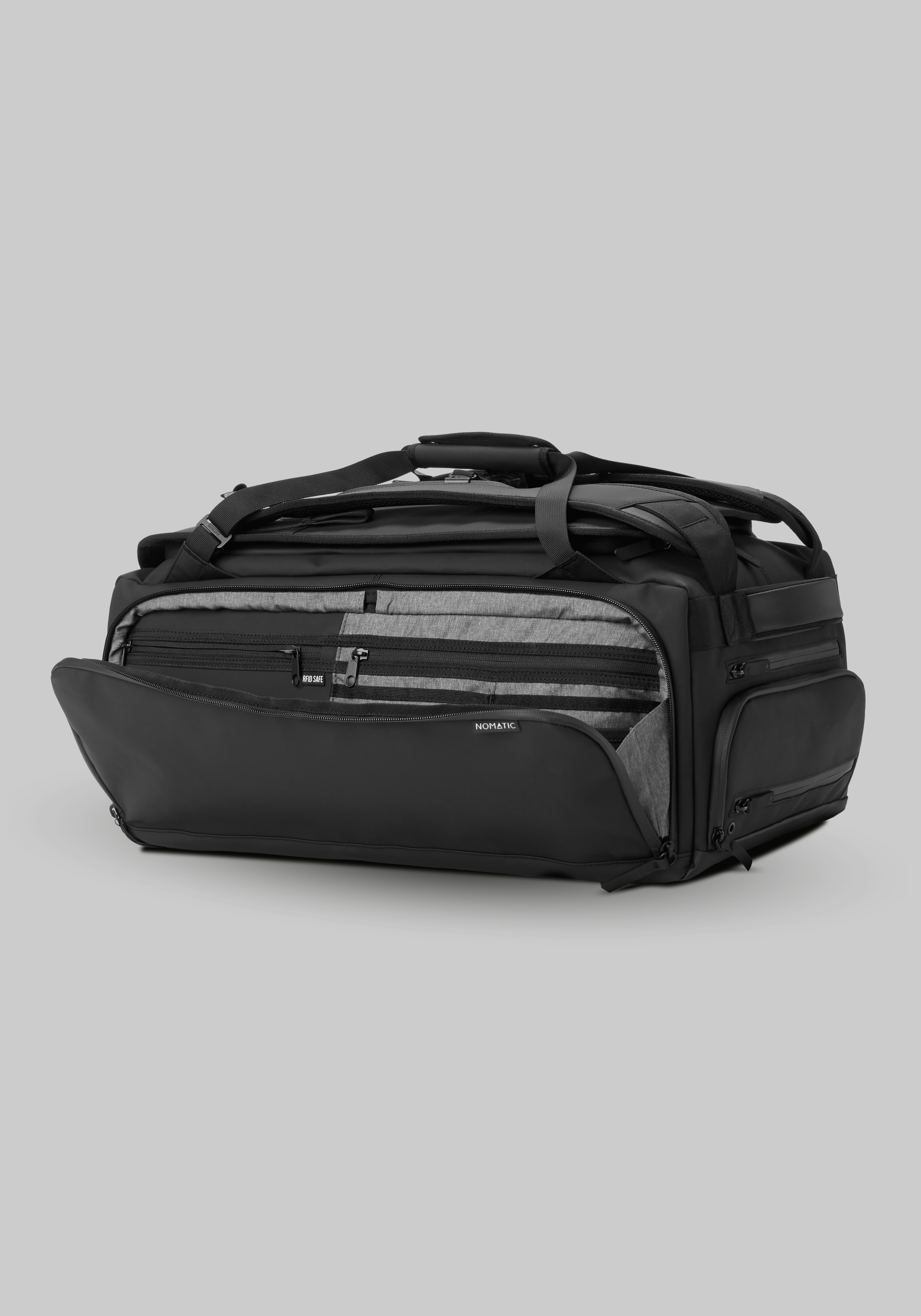 Nomatic 40L Travel Bag