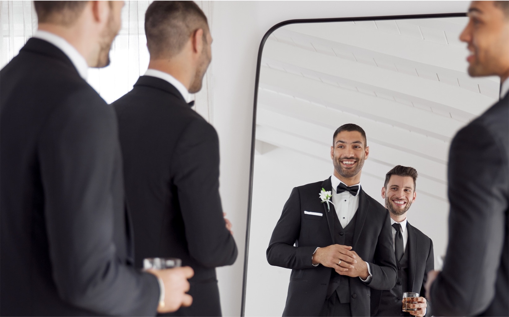 HERE'S HOW TO RENT A TUX OR SUIT