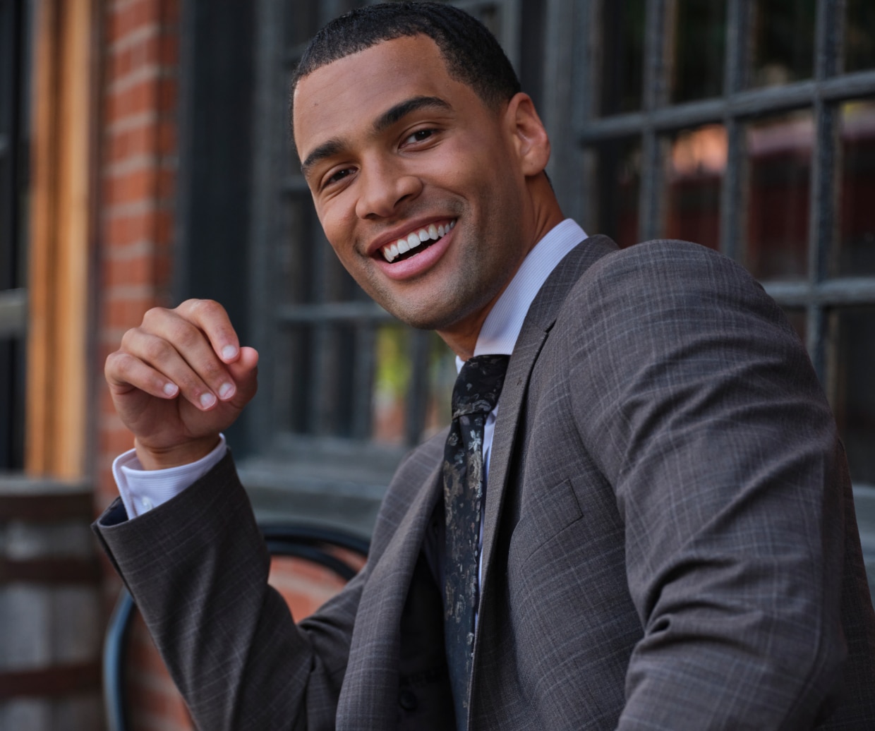 Man wearing a gray Traveler CoolMotion suit