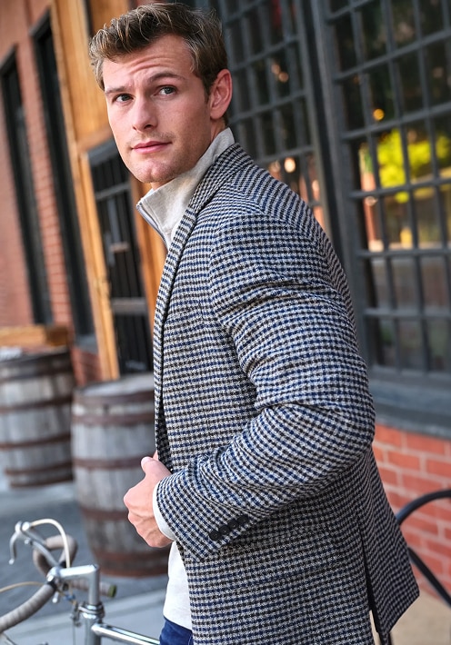 Man wearing a gray sportcoat